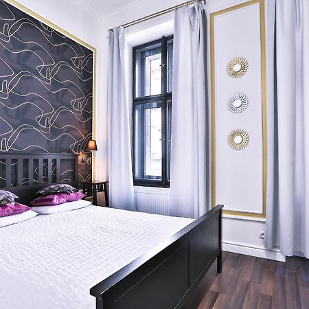 Two-Bedroom Haven In The Old Town ปราก ภายนอก รูปภาพ