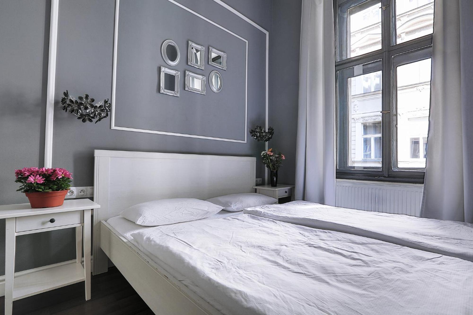 Two-Bedroom Haven In The Old Town ปราก ภายนอก รูปภาพ